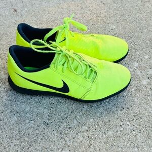 Nike Green and Black soccer shoes for kids size 4.5